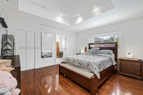 15932 SW 101st Terrace Miami FL 33196