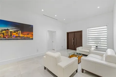 15932 SW 101st Terrace Miami FL 33196