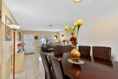 4271 NW 49th Terrace Lauderdale Lakes FL 33319