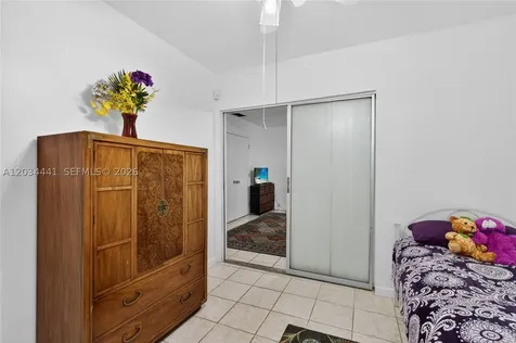 4271 NW 49th Terrace Lauderdale Lakes FL 33319