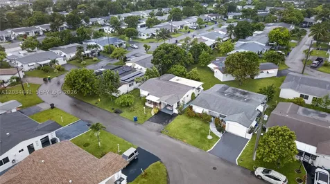 4271 NW 49th Terrace Lauderdale Lakes FL 33319