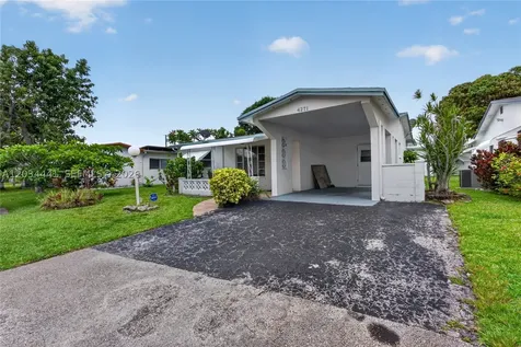 4271 NW 49th Terrace Lauderdale Lakes FL 33319