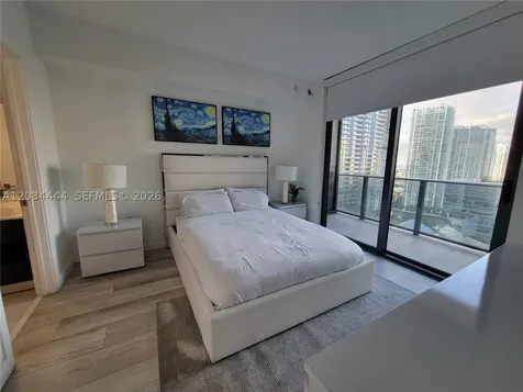 45 SW 9th Street Miami FL 33130
