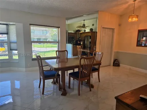 7921 NW 4th Street Plantation FL 33324