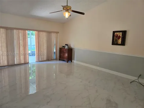 7921 NW 4th Street Plantation FL 33324