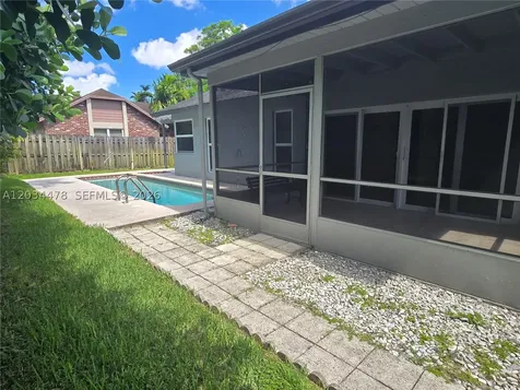 7921 NW 4th Street Plantation FL 33324