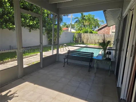 7921 NW 4th Street Plantation FL 33324