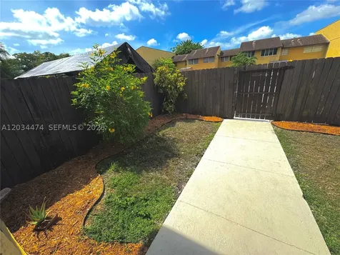 15460 SW 82nd Lane Miami FL 33193