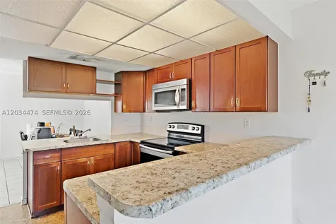 15460 SW 82nd Lane Miami FL 33193
