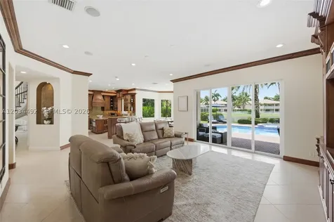 929 Gulfstream Court Weston FL 33327