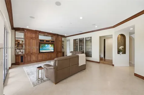 929 Gulfstream Court Weston FL 33327