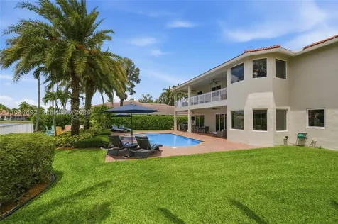929 Gulfstream Court Weston FL 33327