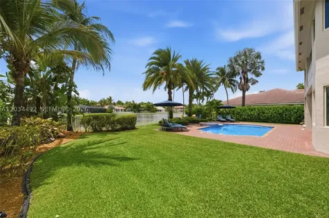 929 Gulfstream Court Weston FL 33327