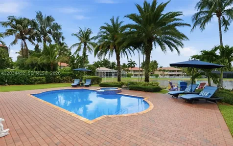 929 Gulfstream Court Weston FL 33327