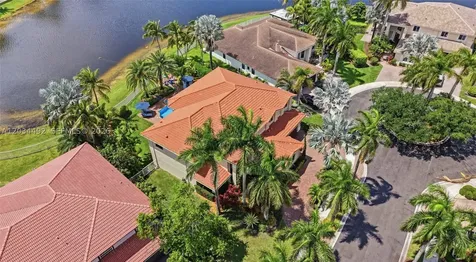929 Gulfstream Court Weston FL 33327