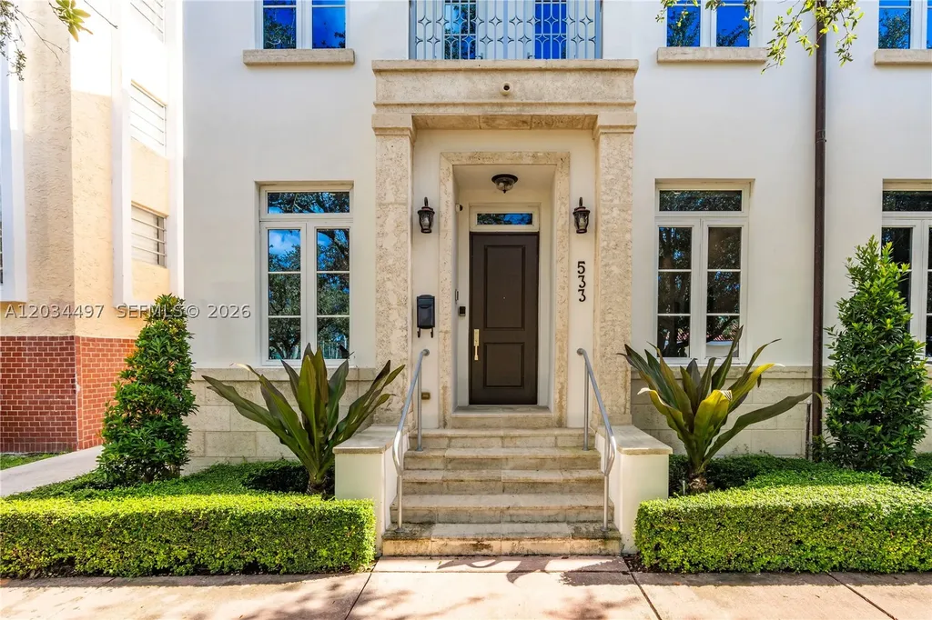 533 Anastasia Avenue Coral Gables FL 33134