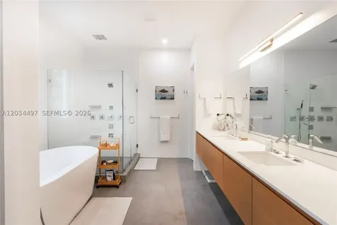 533 Anastasia Avenue Coral Gables FL 33134