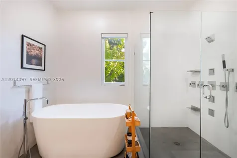 533 Anastasia Avenue Coral Gables FL 33134