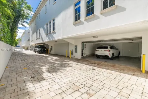 533 Anastasia Avenue Coral Gables FL 33134