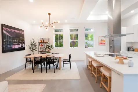 533 Anastasia Avenue Coral Gables FL 33134