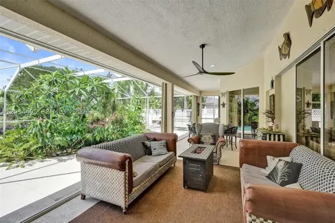 470 NE Cornwall Port St. Lucie FL 34983
