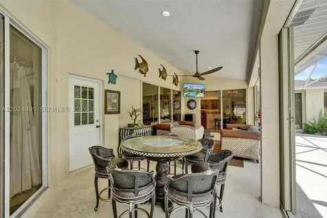 470 NE Cornwall Port St. Lucie FL 34983