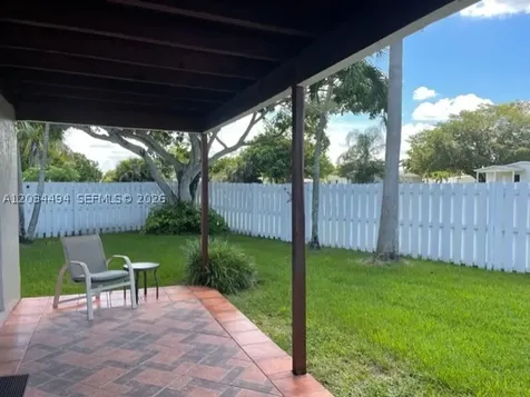 11160 SW 11th Place Davie FL 33324