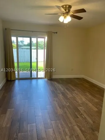 11160 SW 11th Place Davie FL 33324