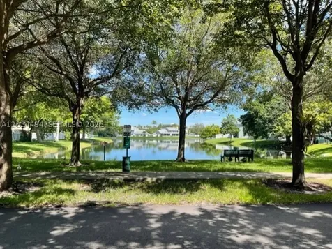 11160 SW 11th Place Davie FL 33324