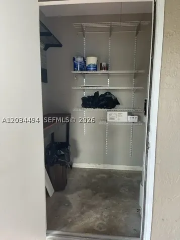11160 SW 11th Place Davie FL 33324