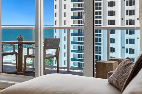 102 24th Street Miami Beach FL 33139