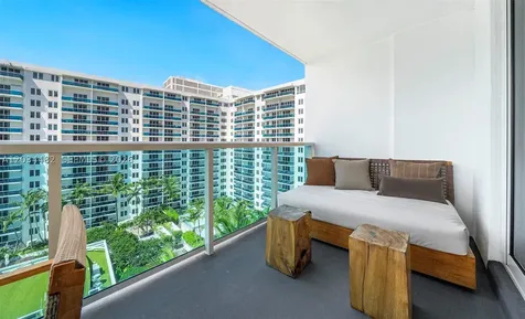 102 24th Street Miami Beach FL 33139