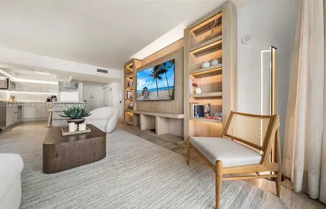 102 24th Street Miami Beach FL 33139