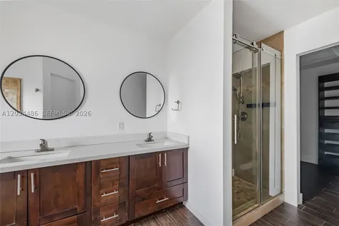 6768 SW 104th Avenue Miami FL 33173
