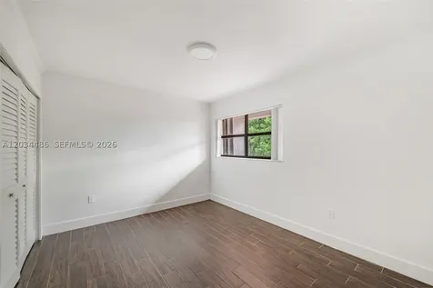 6768 SW 104th Avenue Miami FL 33173