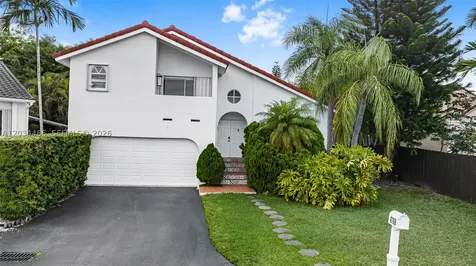 6768 SW 104th Avenue Miami FL 33173