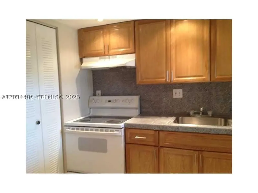 2903 N Miami Beach Boulevard North Miami Beach FL 33160