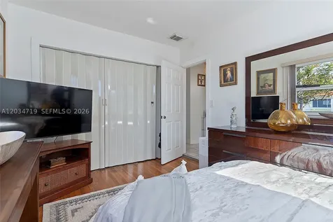 6801 SW 27th Street Miami FL 33155