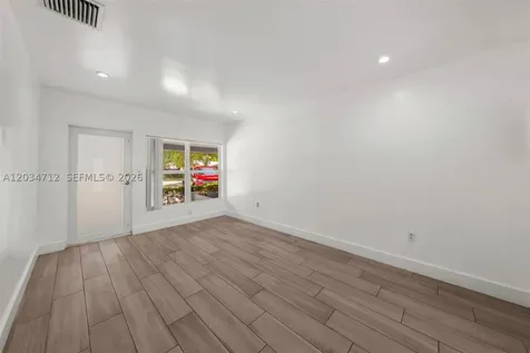 520 NW 104th Street Miami FL 33150