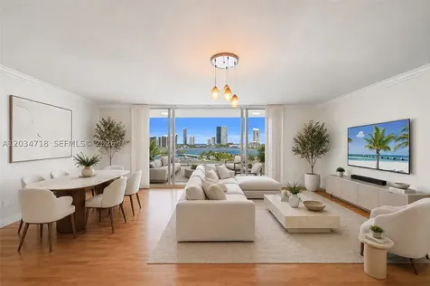 6000 Island Boulevard Aventura FL 33160