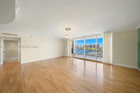 6000 Island Boulevard Aventura FL 33160