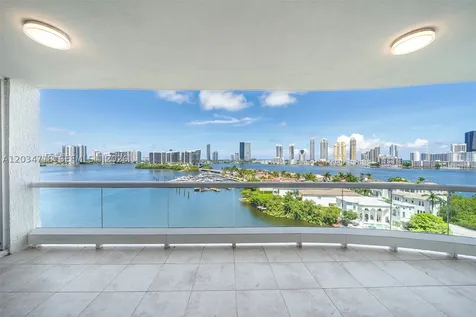 6000 Island Boulevard Aventura FL 33160