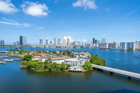 6000 Island Boulevard Aventura FL 33160
