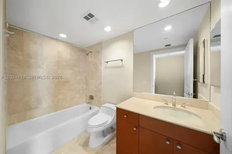 6000 Island Boulevard Aventura FL 33160