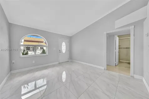 5445 W 27th Lane Hialeah FL 33016