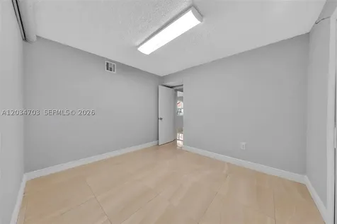 5445 W 27th Lane Hialeah FL 33016
