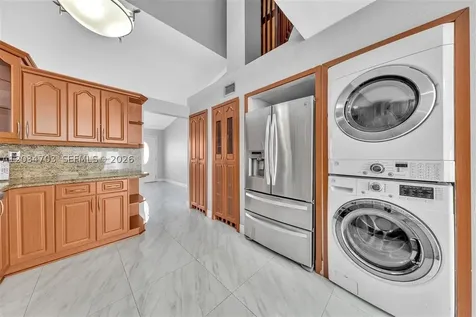 5445 W 27th Lane Hialeah FL 33016