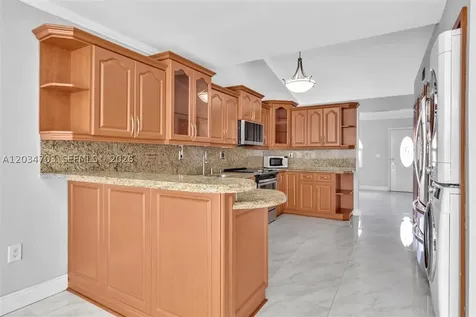 5445 W 27th Lane Hialeah FL 33016