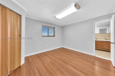 5445 W 27th Lane Hialeah FL 33016