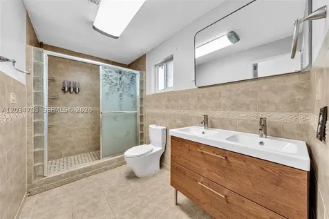 5445 W 27th Lane Hialeah FL 33016
